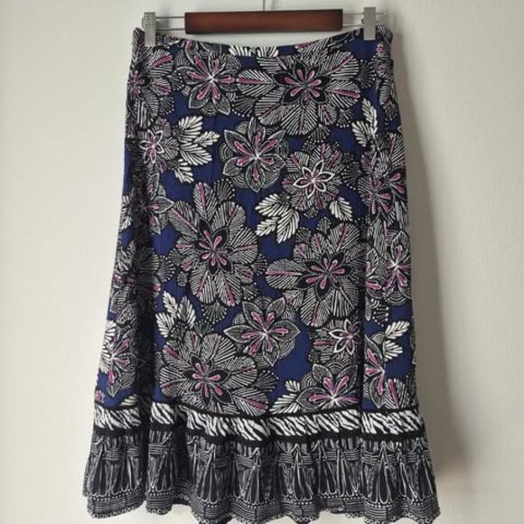 Sag Harbor Floral A Line Skirt Stretchy Waist Multi Patterned Feminine - Picture 1 of 4